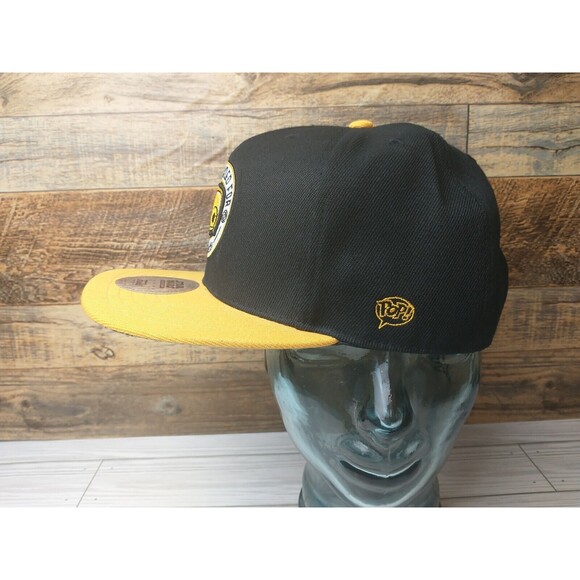 Star Wars Exclusive Smuggler's Bounty  Programmed For Etiquette Snapback Cap - Picture 2 of 11